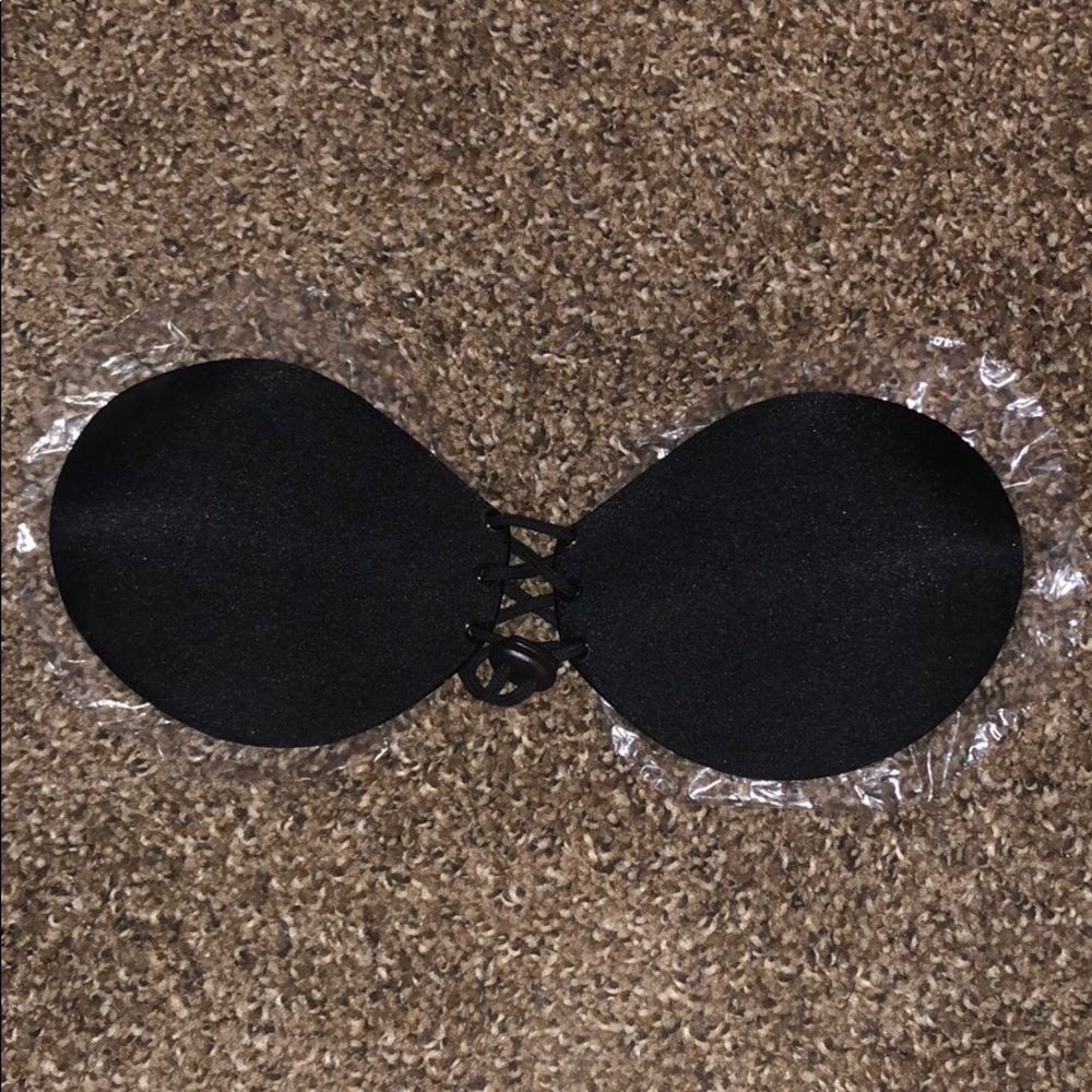 Sticky push up lace up bra
